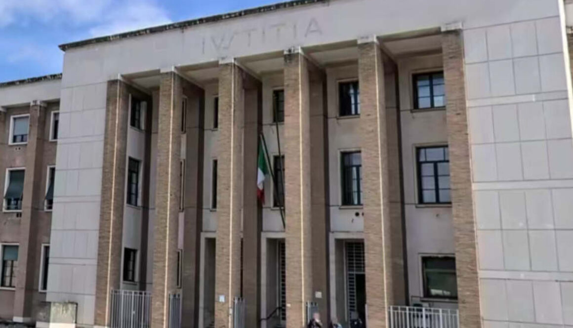 tribunle-latina